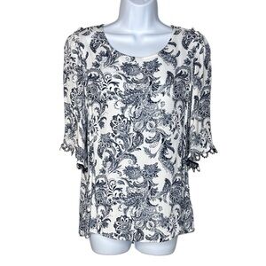 Bobeau Navy and White Floral Blouse
